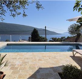 4 bedroom villa with pool and sea views, Kumbor, sleeps 8-10